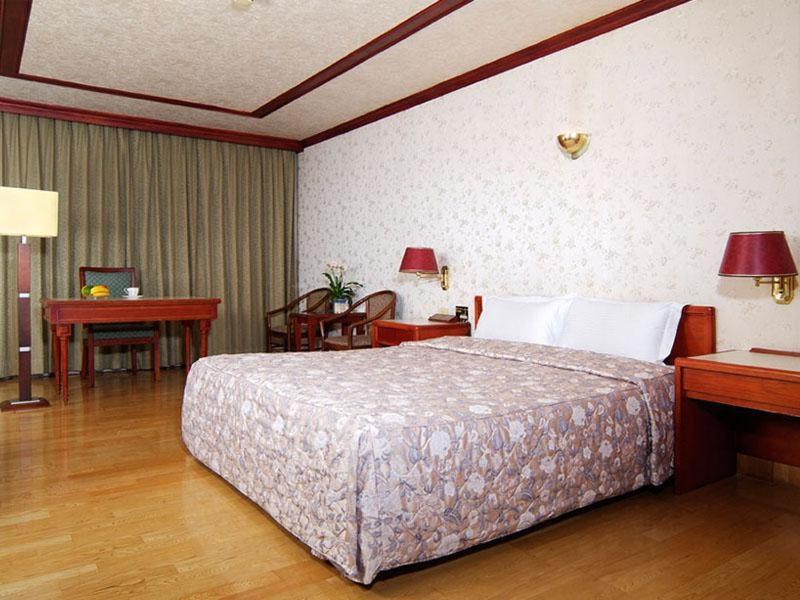 Nikaido Business Hotel Minxiong Zewnętrze zdjęcie