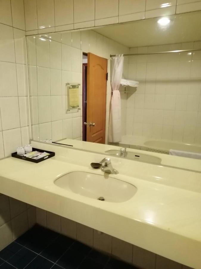 Nikaido Business Hotel Minxiong Zewnętrze zdjęcie